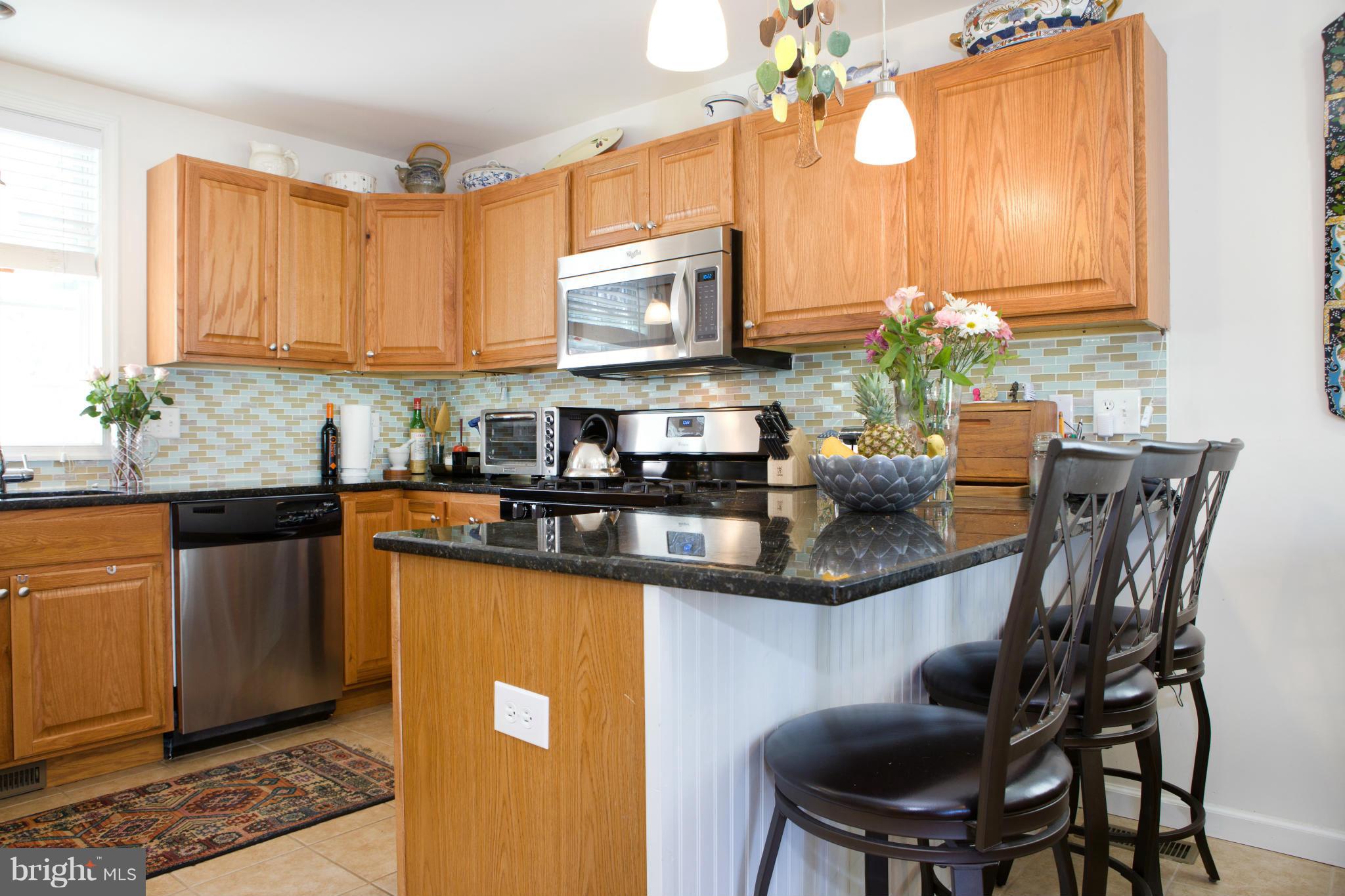 27 Alder Road Annapolis, MD 21403 - Photo 5 of 26 Kitchen