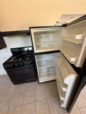 $1,200 | 3105 East 14th Street, Douglas, AZ 85607
