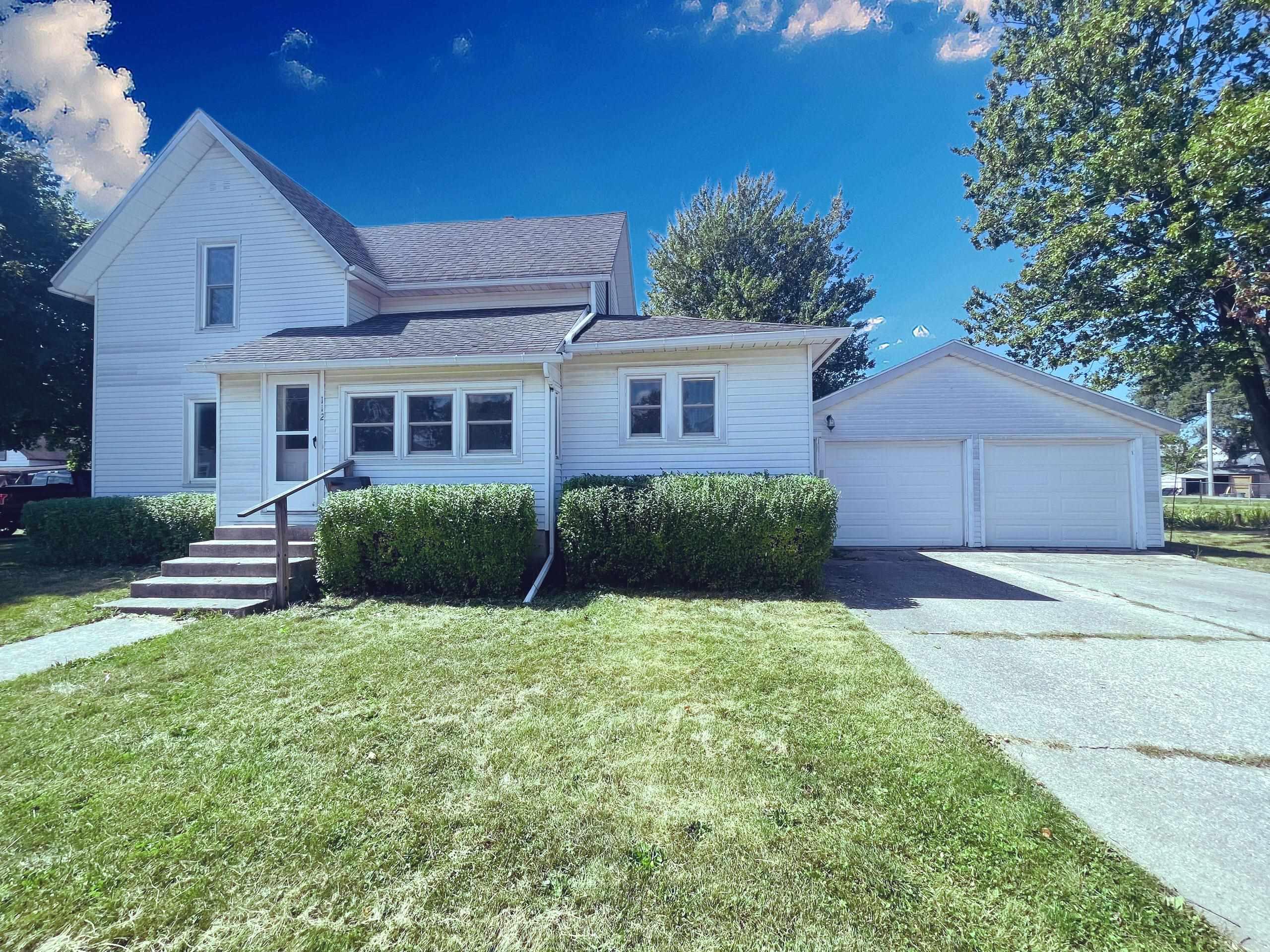 112 South Federal Avenue Butler, IN 46721 - Photo 1 of 13