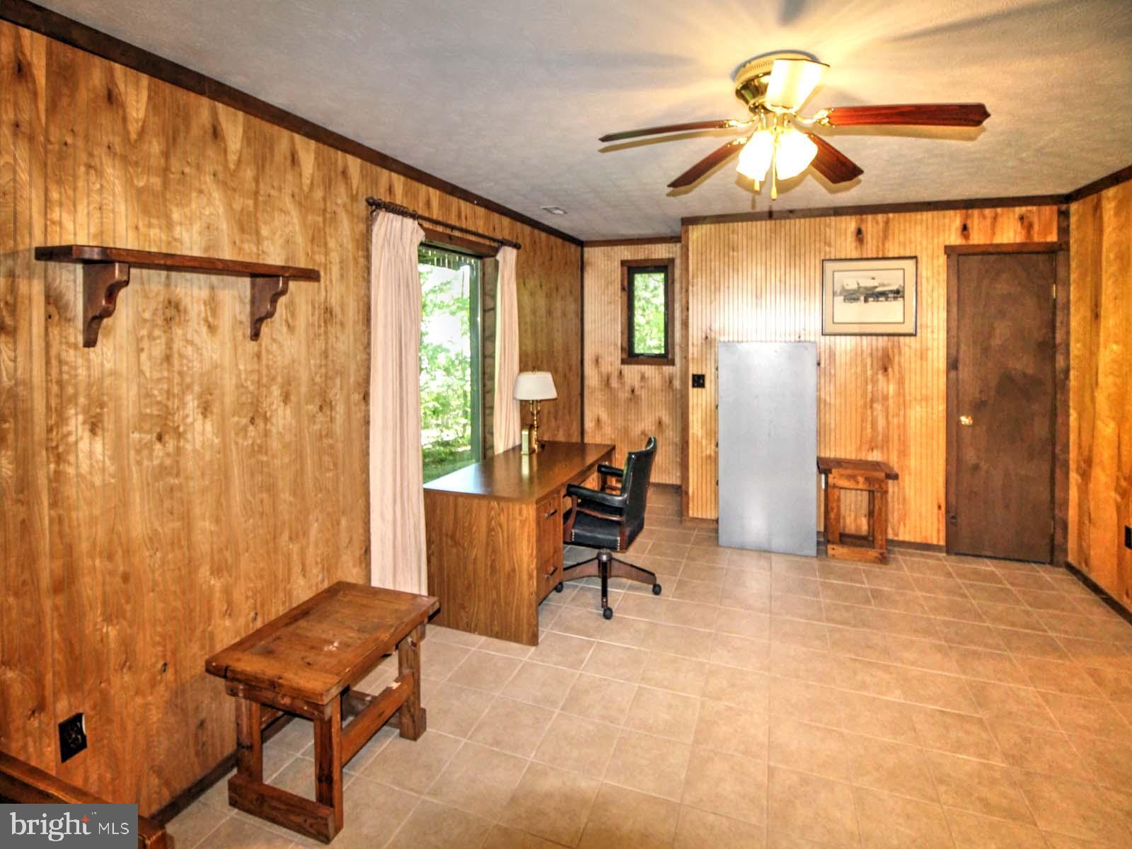 159 Richmon Road Basye, VA 22842 - Photo 21 of 41