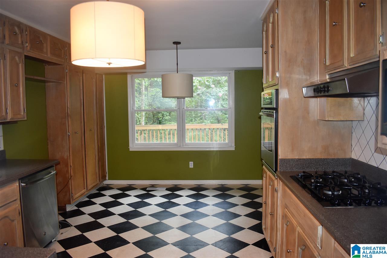 1139 Old Section Road Birmingham, AL 35244 - Photo 4 of 38