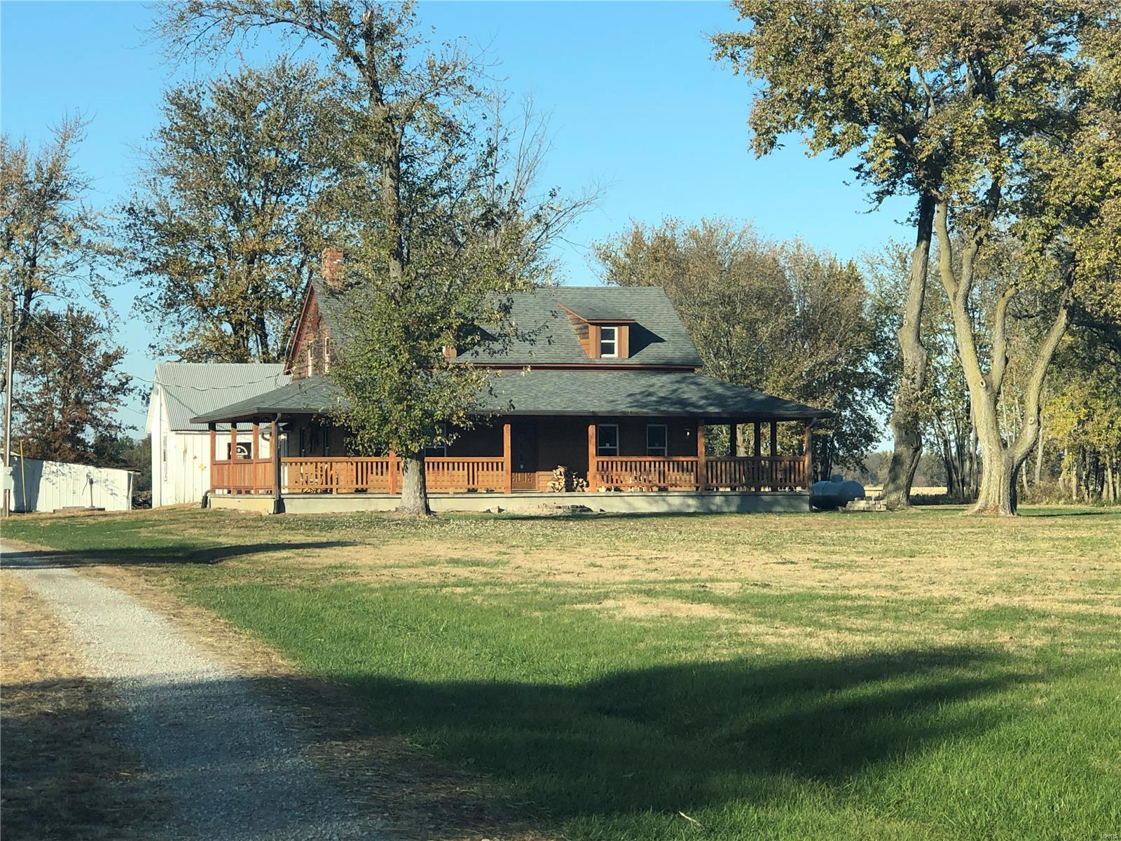 9689 Conrad Road Alhambra, IL 62001 - Photo 1 of 58