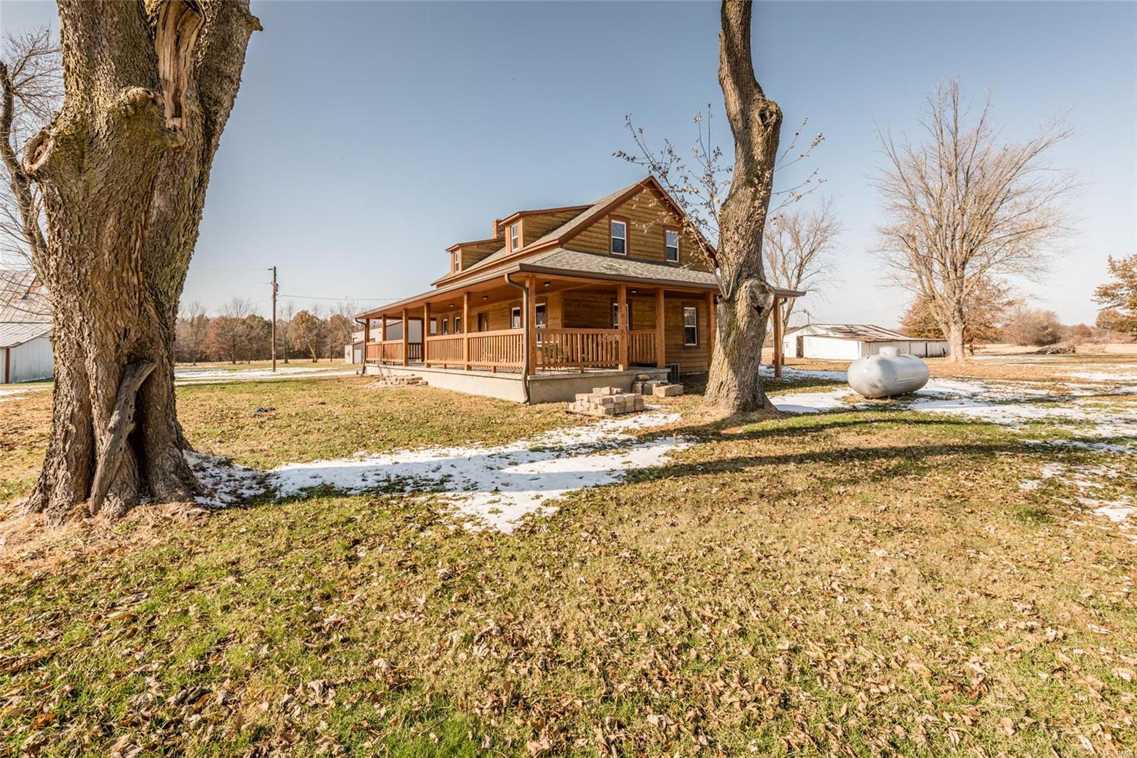 9689 Conrad Road Alhambra, IL 62001 - Photo 11 of 58
