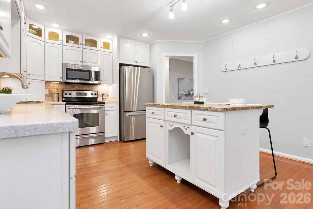 95 Ridgewood Place Brevard, NC 28712 - Photo 9 of 48