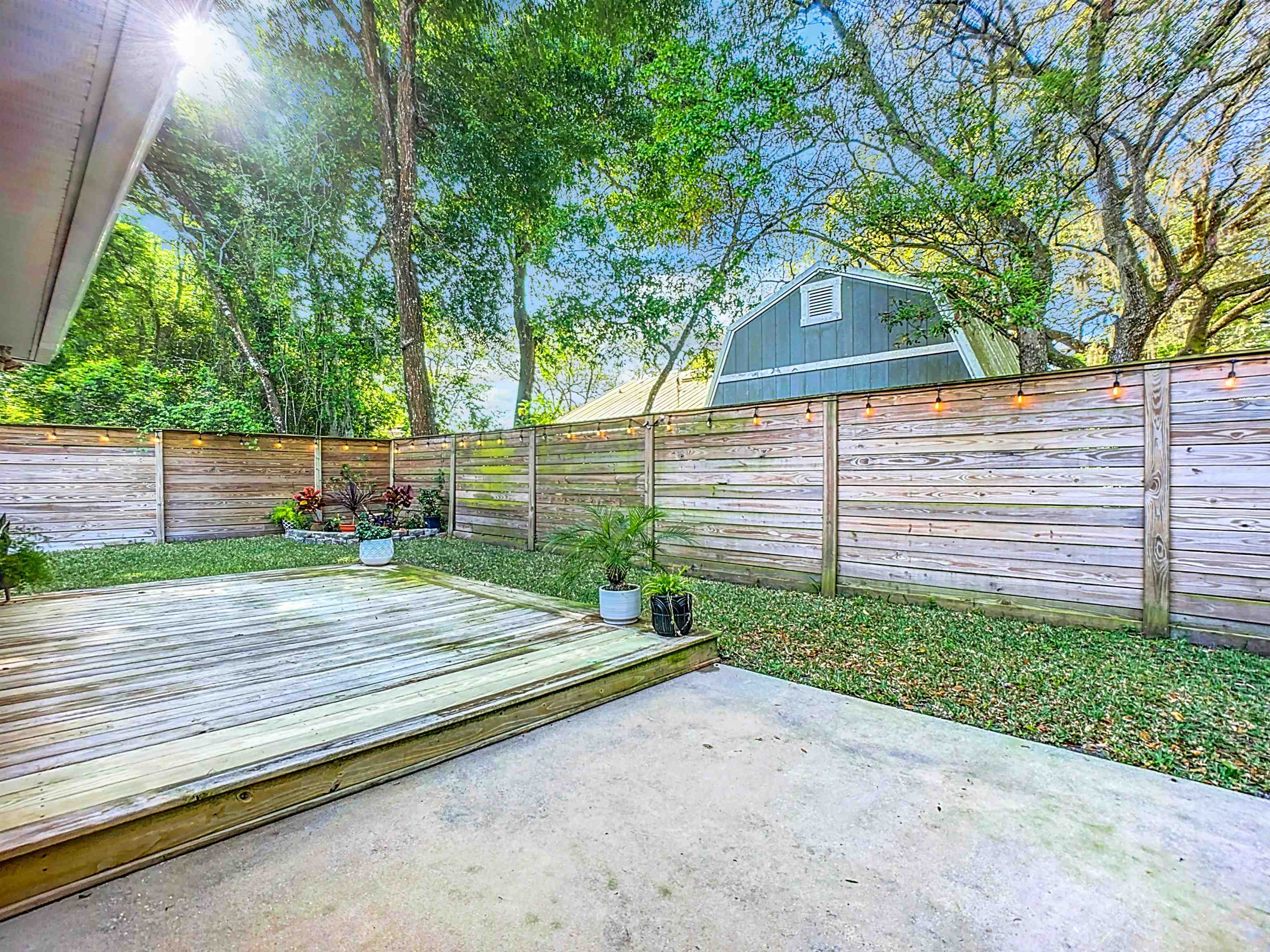 136 Pelican Road St. Augustine, FL 32086 - Photo 36 of 45 a view of a back yard of the house