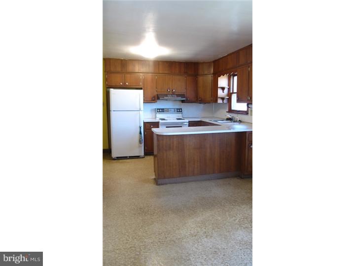 755 Mt Pleasant Road Pottstown, PA 19465 - Photo 4 of 13 Kitchen