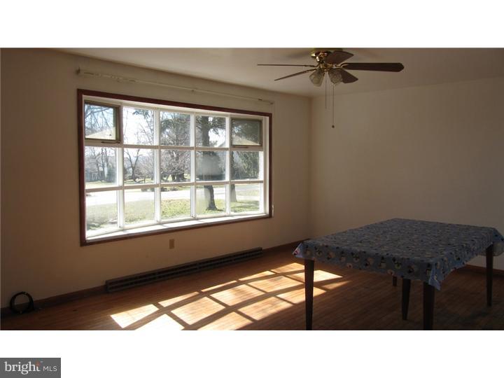 755 Mt Pleasant Road Pottstown, PA 19465 - Photo 5 of 13 Living Room