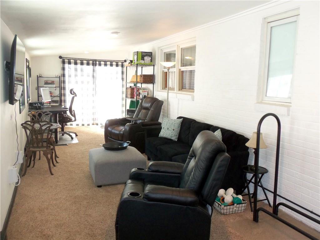 220 Franklin Farms Road Washington, PA 15301 - Photo 16 of 40