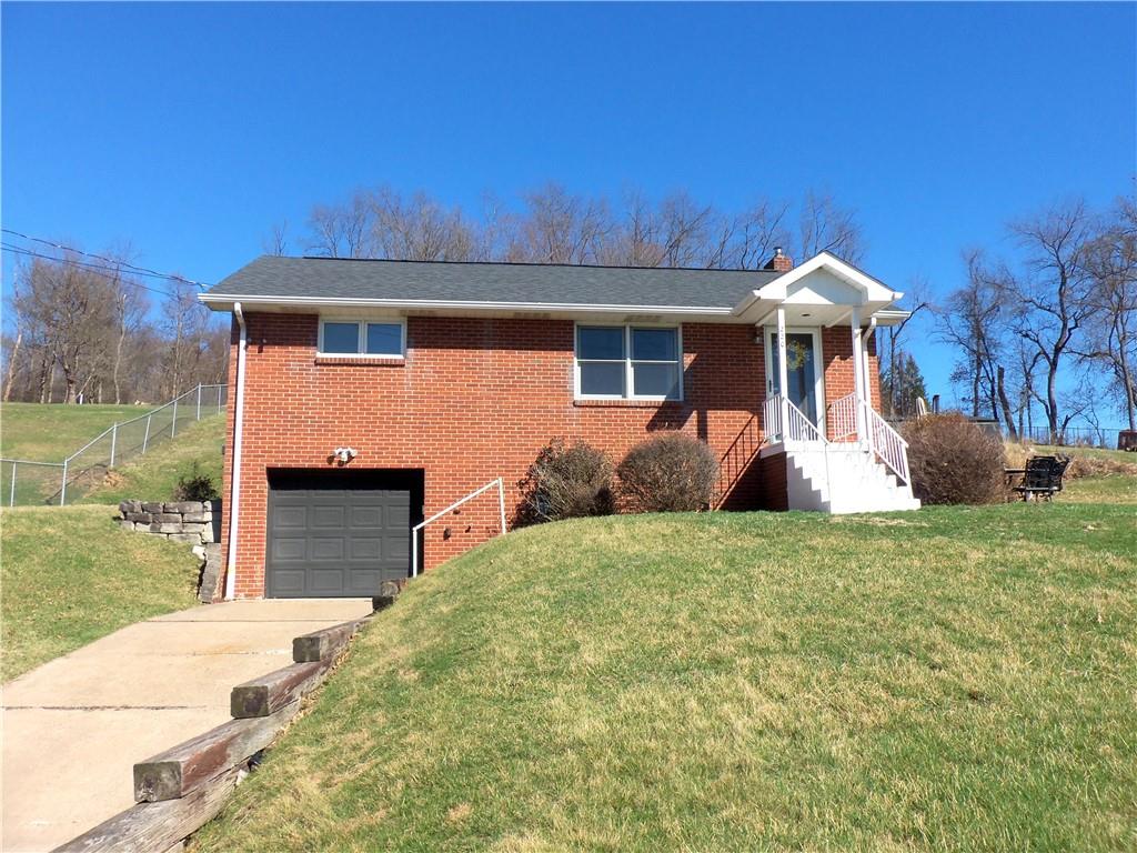 220 Franklin Farms Road Washington, PA 15301 - Photo 2 of 40