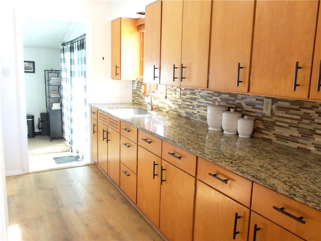 220 Franklin Farms Road Washington, PA 15301 - Photo 10 of 40