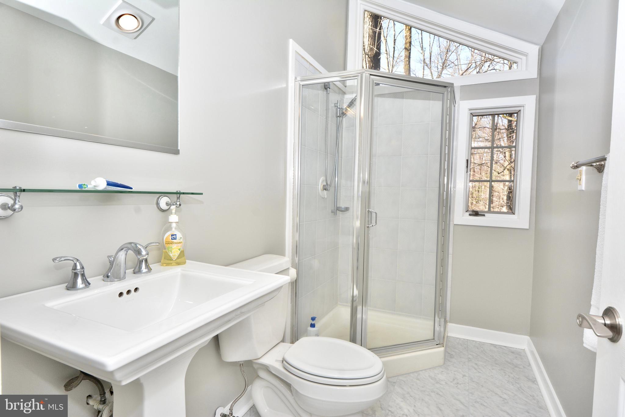 348 Mt Lucas Road Princeton, NJ 08540 - Photo 21 of 31 Updated hall bath with vaulted ceiling