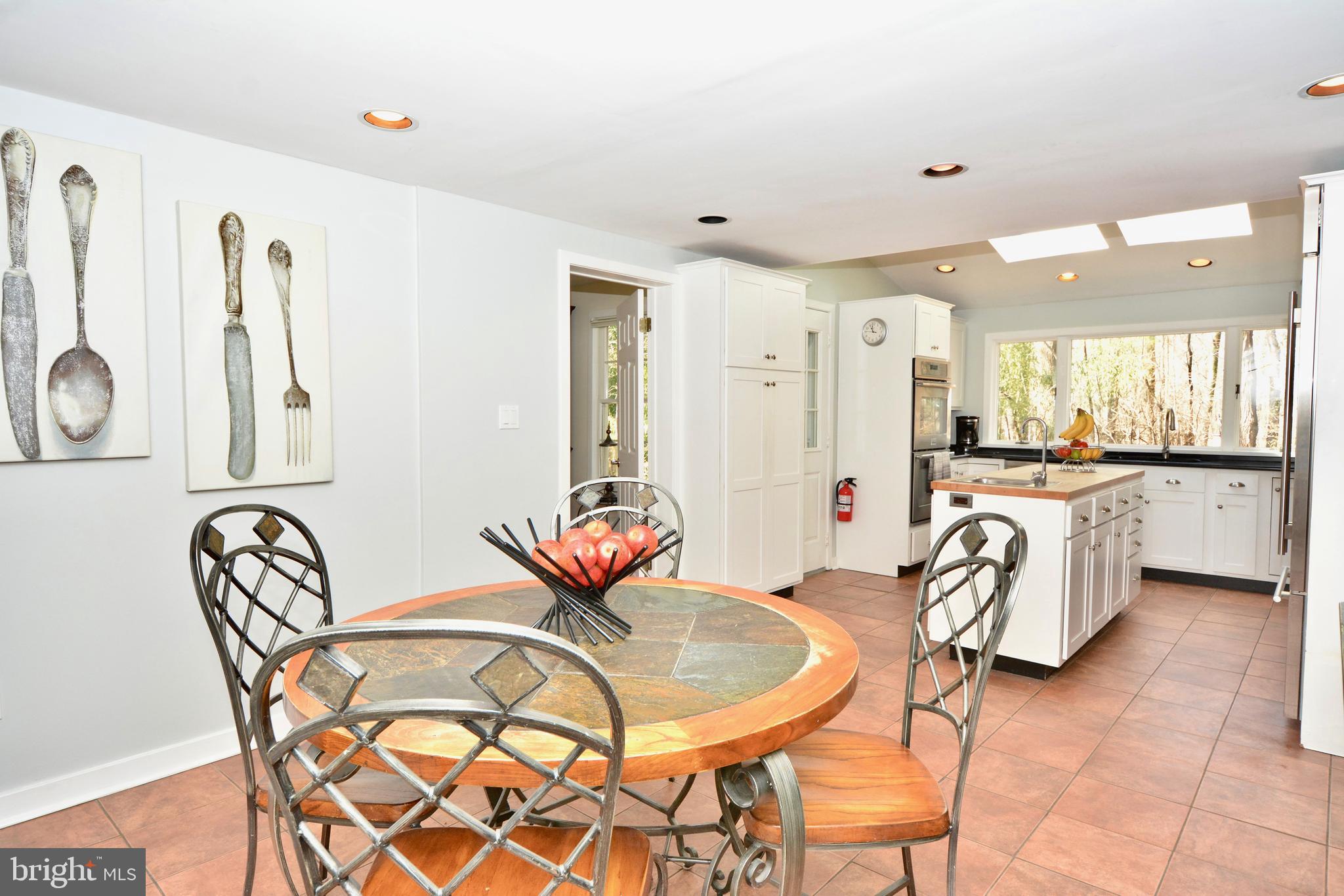 348 Mt Lucas Road Princeton, NJ 08540 - Photo 4 of 31 Breakfast room looking into kitchen.