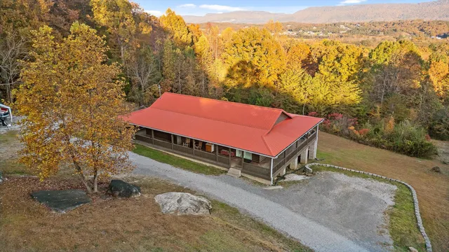 $435,000 | 335 Fox Wood Lane, Dunlap, TN 37327
