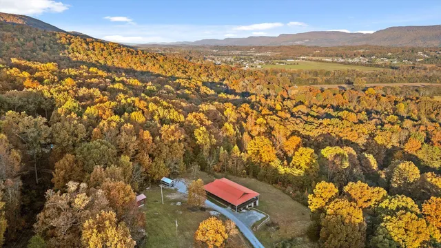 $435,000 | 335 Fox Wood Lane, Dunlap, TN 37327