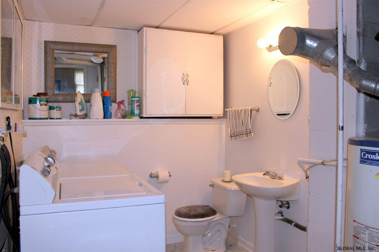 139 Putnam Road Rotterdam, NY 12306 - Photo 20 of 25 Photo 20