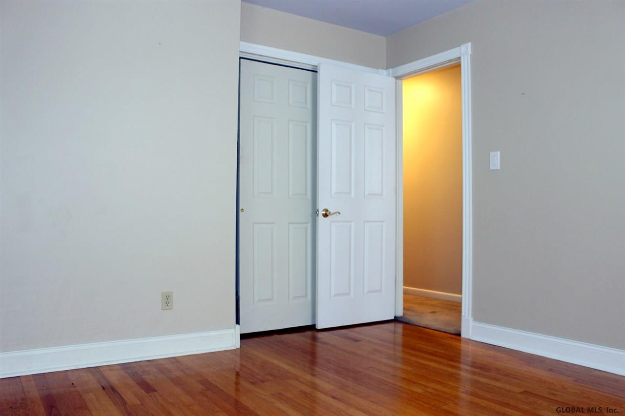 139 Putnam Road Rotterdam, NY 12306 - Photo 9 of 25 Photo 9