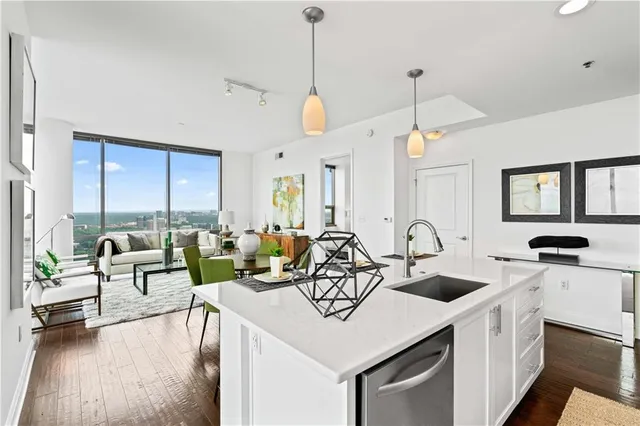 $4,150 | 270 17th Street Northwest, Unit 3310, Atlanta, GA 30363