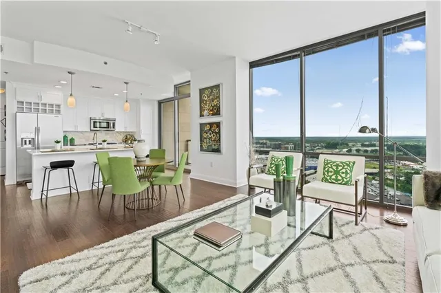 $4,150 | 270 17th Street Northwest, Unit 3310, Atlanta, GA 30363