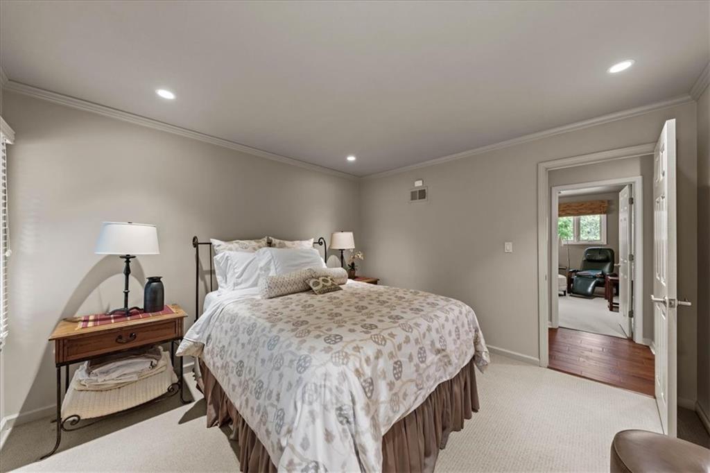 12503 Overbrook Road Leawood, KS 66209 - Photo 22 of 33