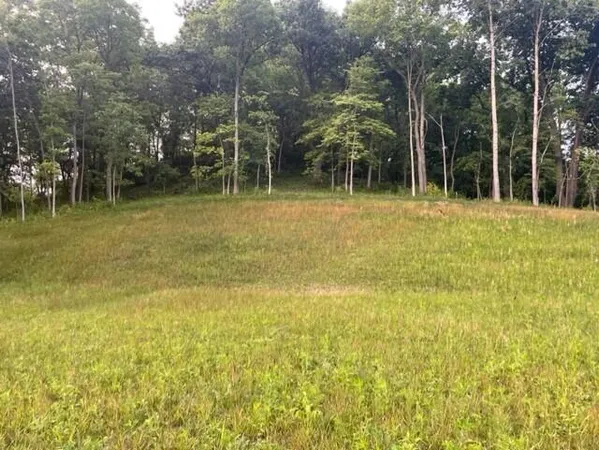 $130,000 | 52 Madison Heights Drive, Onalaska, WI 54650