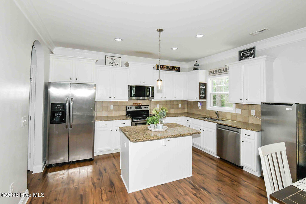 815 Paul McCain Road Aberdeen, NC 28315 - Photo 7 of 29