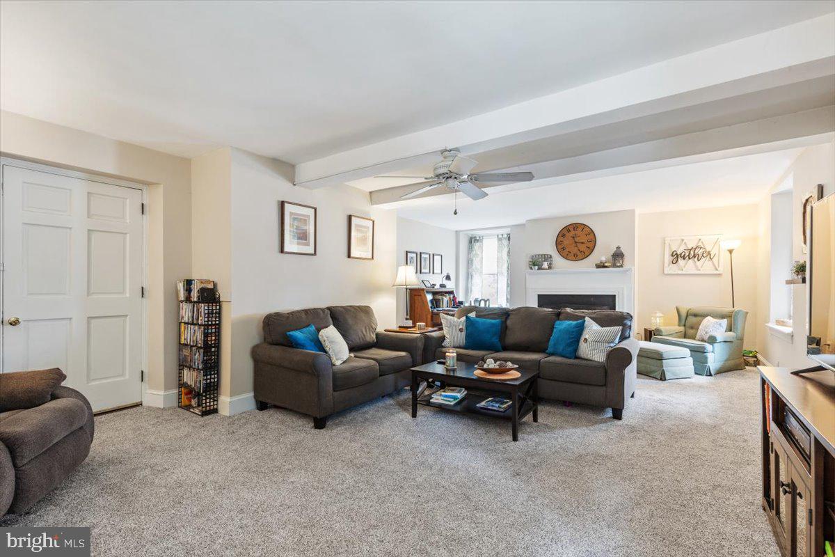 143 Middletown Road Media, PA 19063 - Photo 13 of 56 Living Room Area