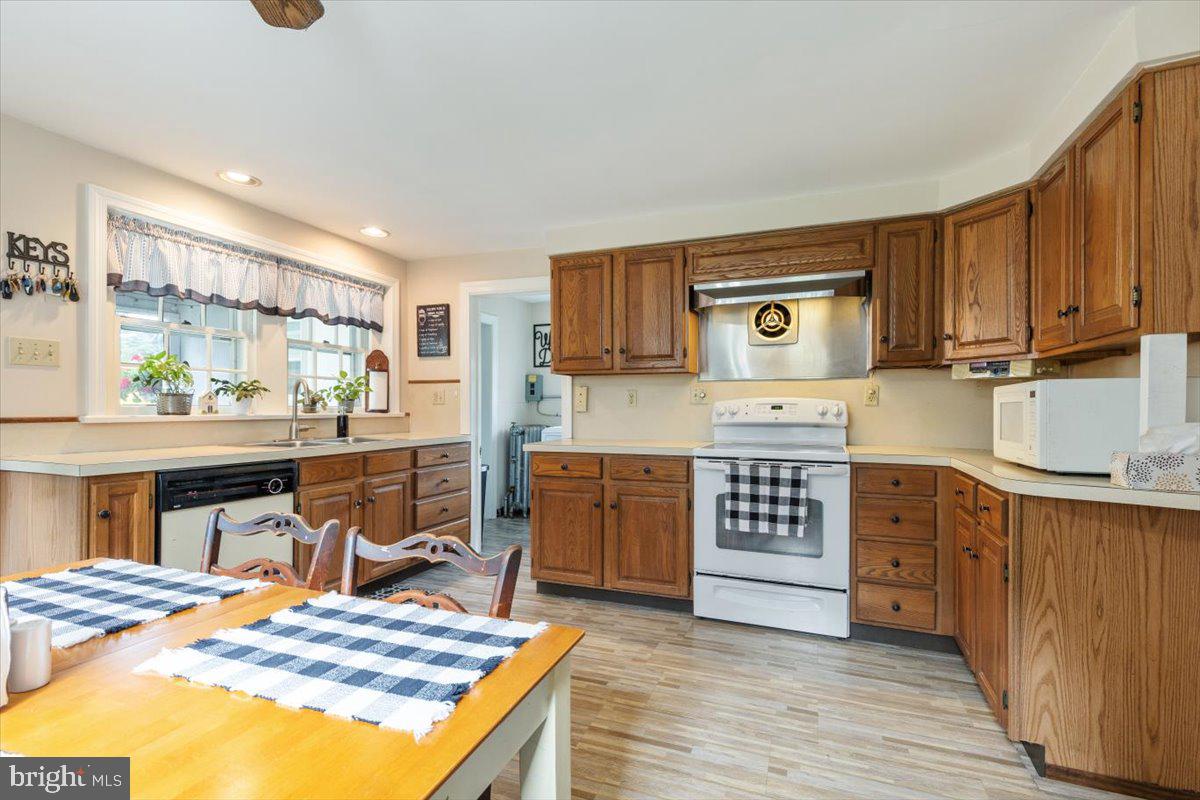 143 Middletown Road Media, PA 19063 - Photo 26 of 56 Kitchen