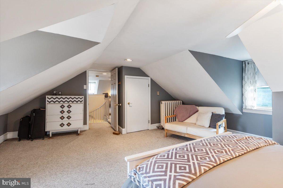 143 Middletown Road Media, PA 19063 - Photo 41 of 56 Bedroom #4 is impressive!