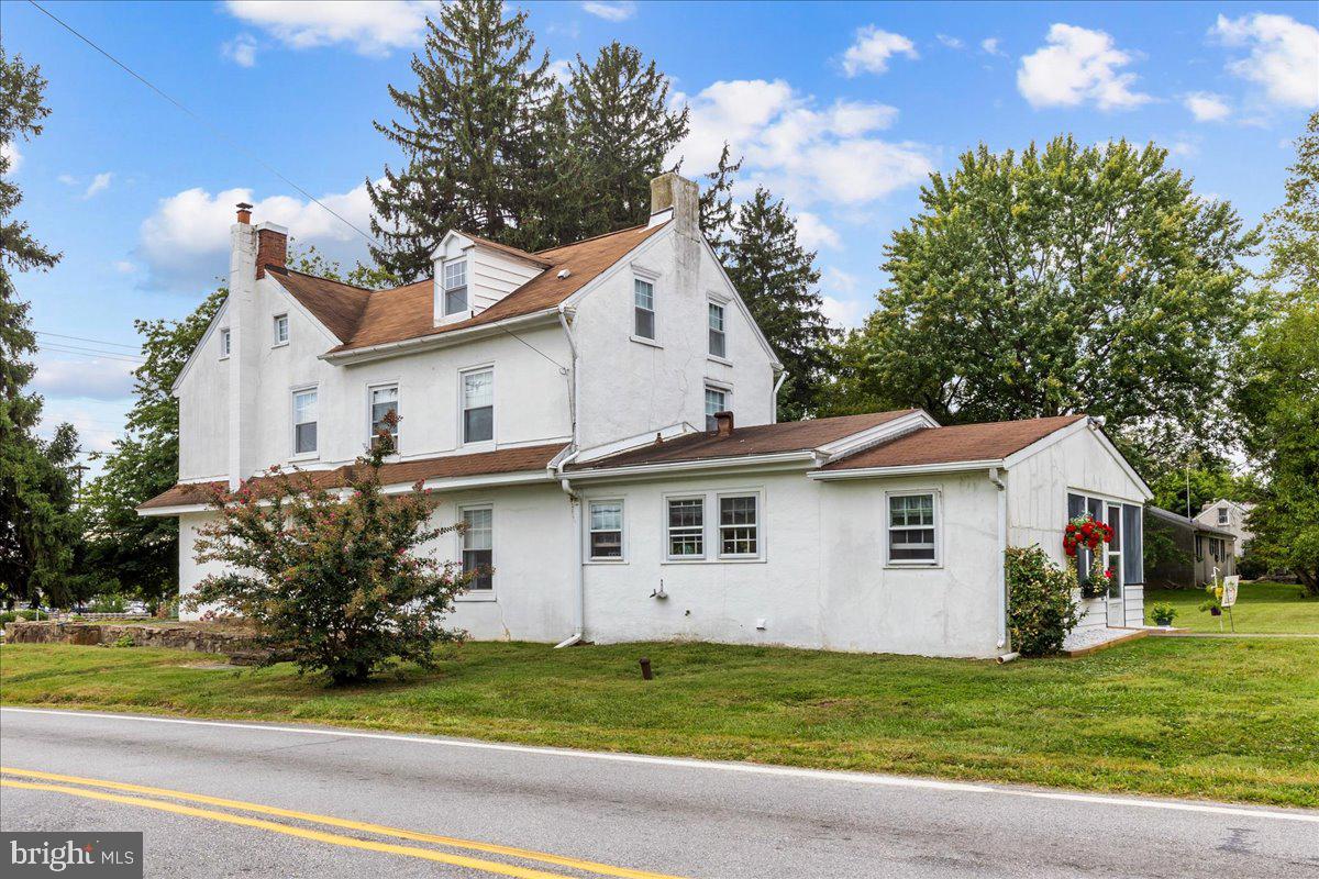 143 Middletown Road Media, PA 19063 - Photo 48 of 56 Side of the Home