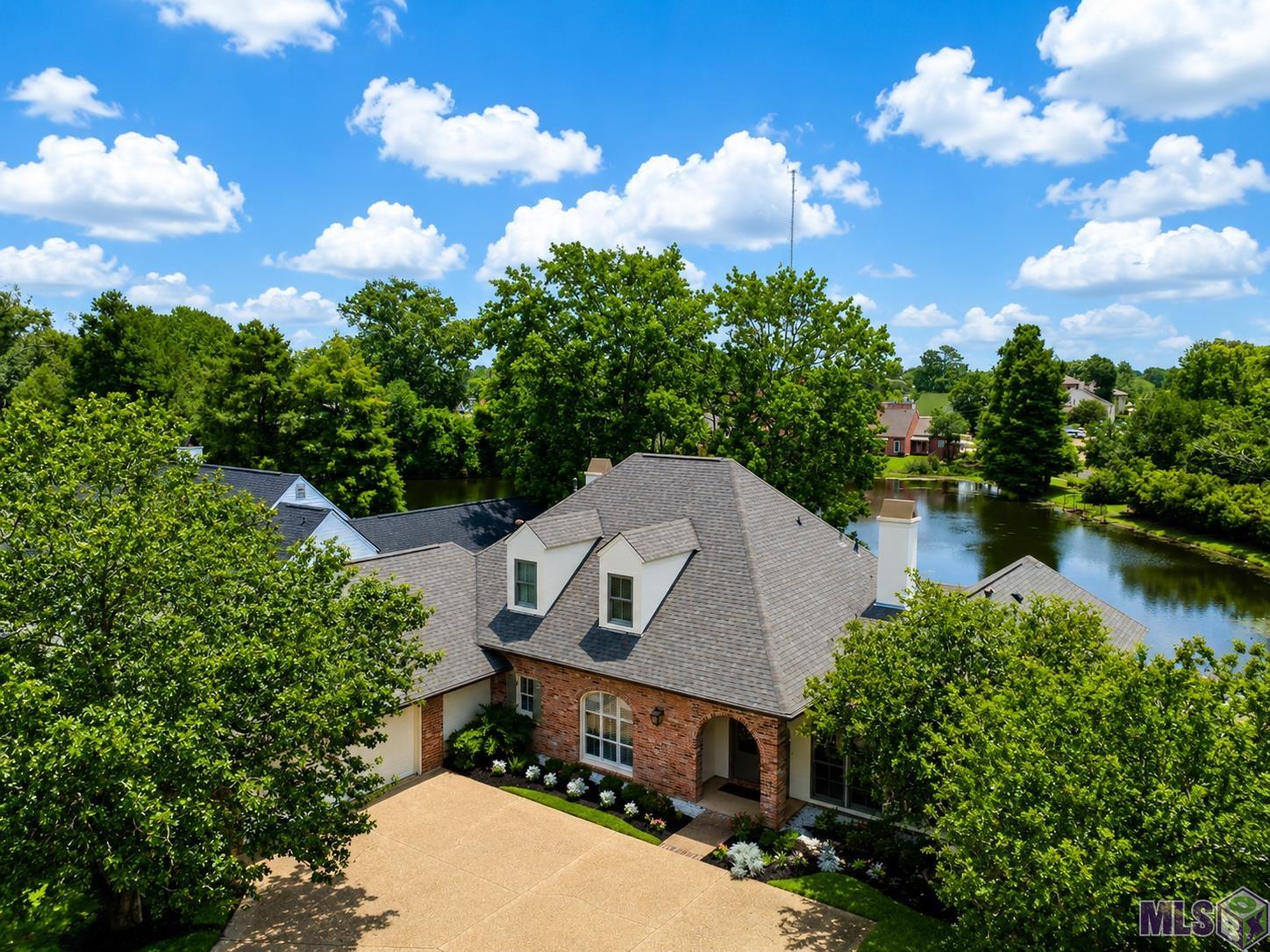 8341 Myrtlelake Drive Baton Rouge, LA 70810 - Photo 3 of 39