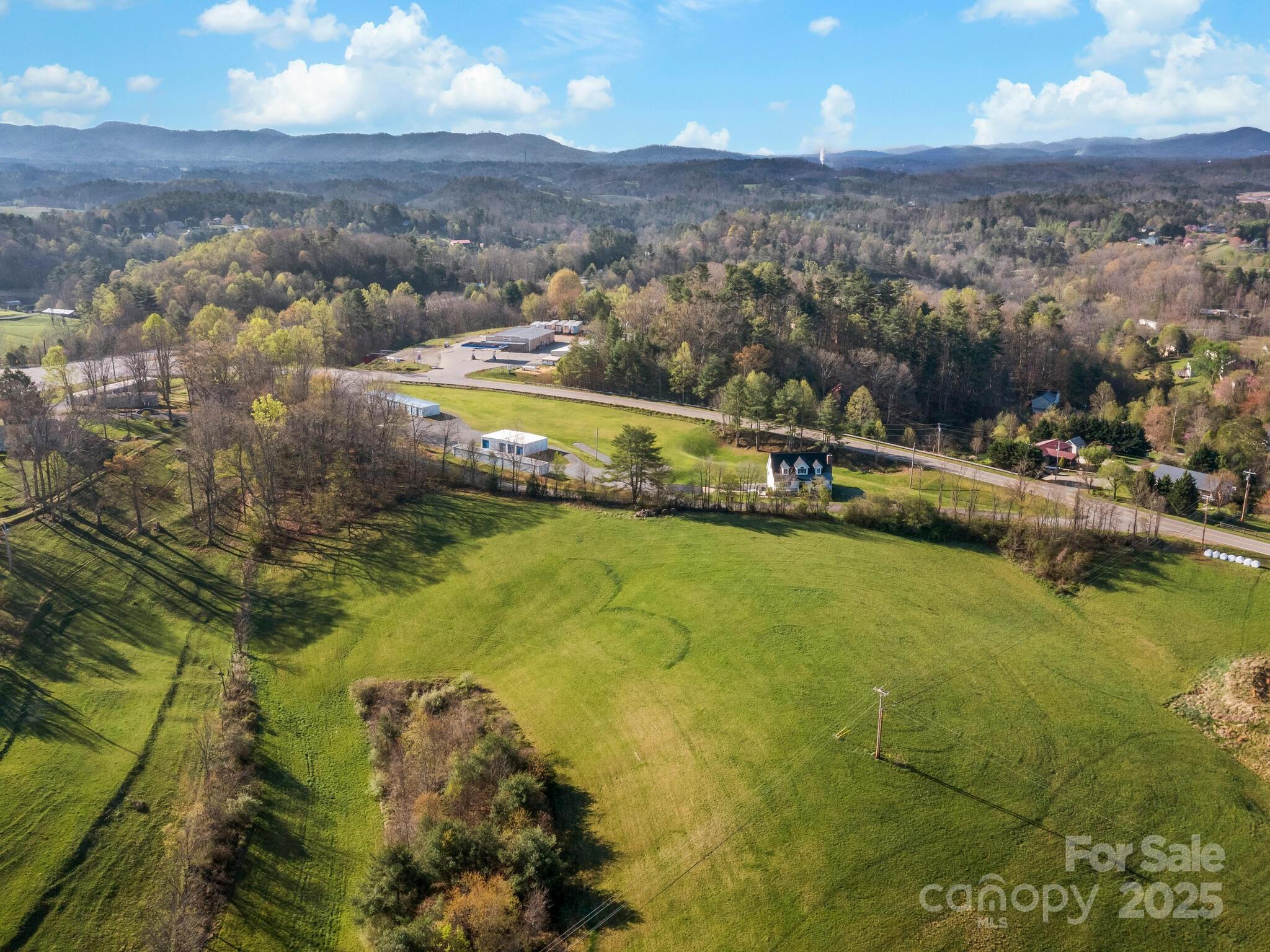 99999 Sprouse Town Road Weaverville, NC 28787 - Photo 15 of 20 a view of a city
