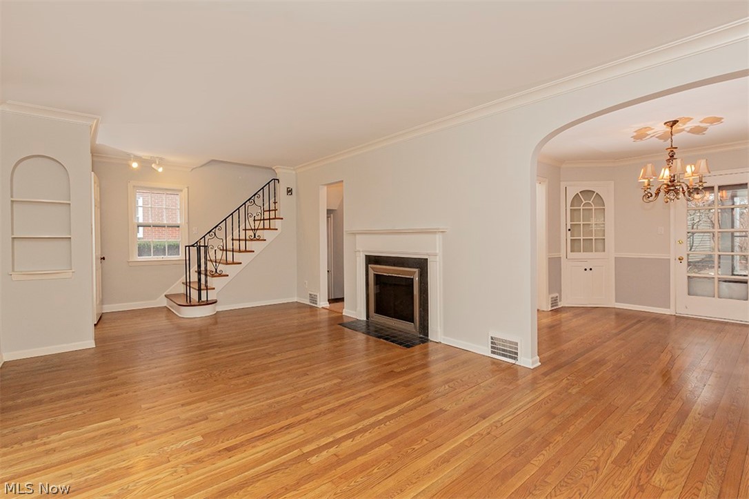 2624 Saybrook Road Cleveland, OH 44118 - Photo 5 of 34 Gallery Image 5
