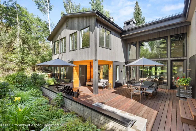 a view of outdoor space yard deck patio and swimming pool
