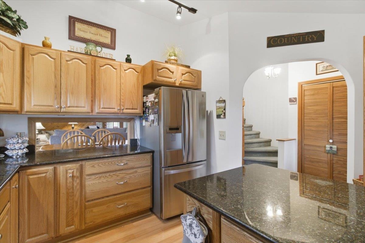 760 West Mountain Road Shaftsbury, VT 05262 - Photo 14 of 34