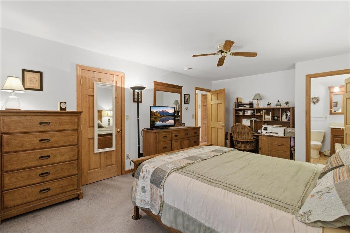 760 West Mountain Road Shaftsbury, VT 05262 - Photo 22 of 34