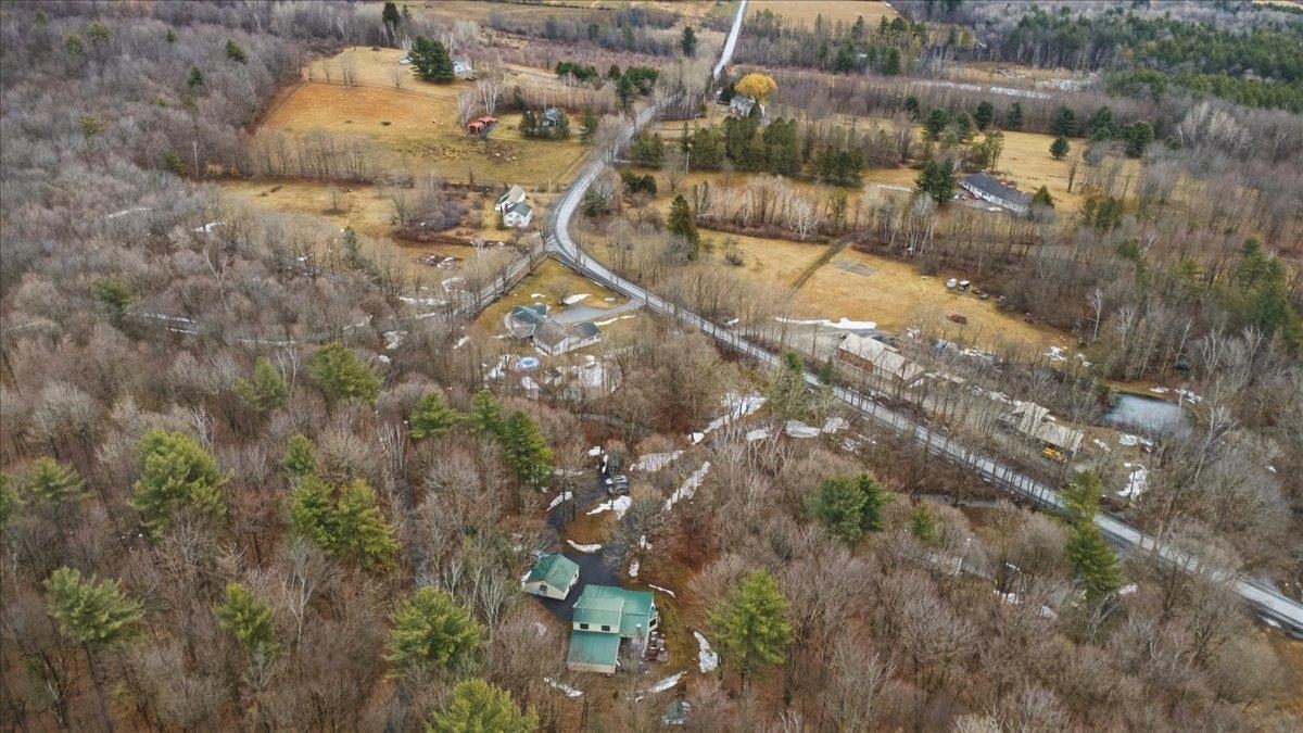 760 West Mountain Road Shaftsbury, VT 05262 - Photo 5 of 34