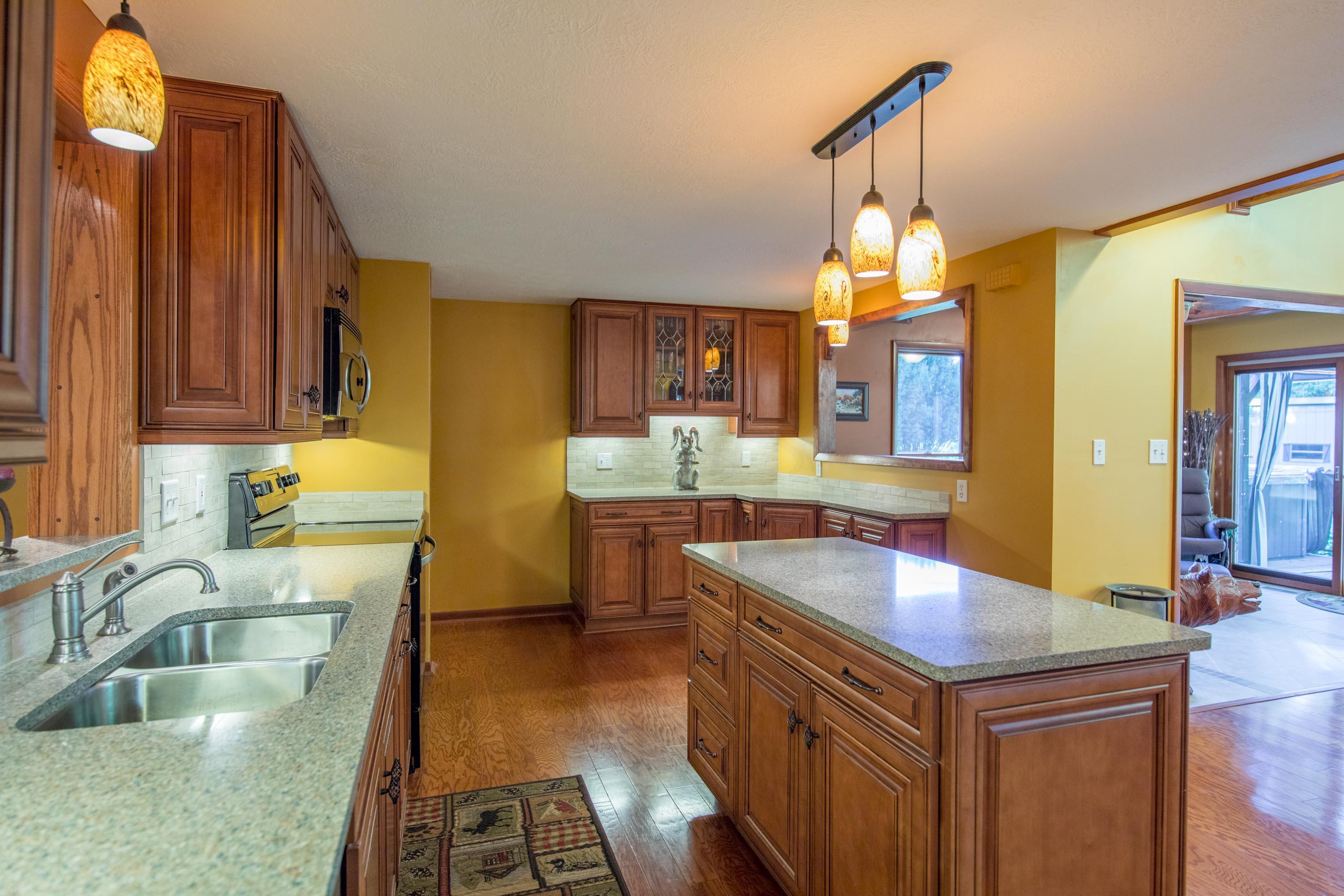 1960 Stratford Road Delaware, OH 43015 - Photo 5 of 30 Gallery Image 5