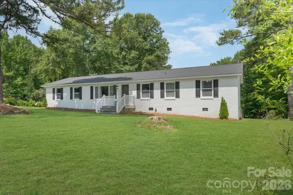 $260,000 | 2294 Country Club Drive, Lancaster, SC 29720