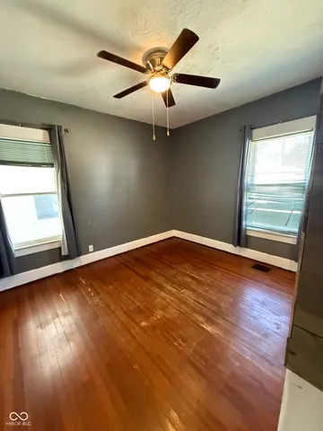 $159,500 | 255 North Willow Street, Dana, IN 47847