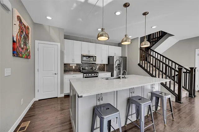 $579,900 | 7599 South Zante Court, Aurora, CO 80016