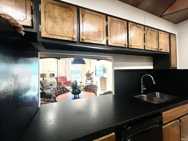 $1,200 | 1100 Erie Avenue, Unit 509, Evansville, IN 47715