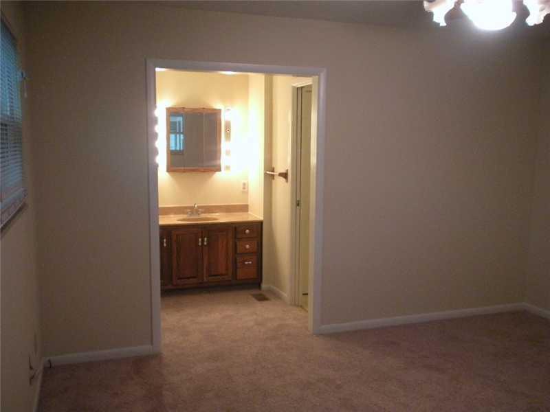 4501 Manning Road Indianapolis, IN 46228 - Photo 7 of 19 Gallery Image 7