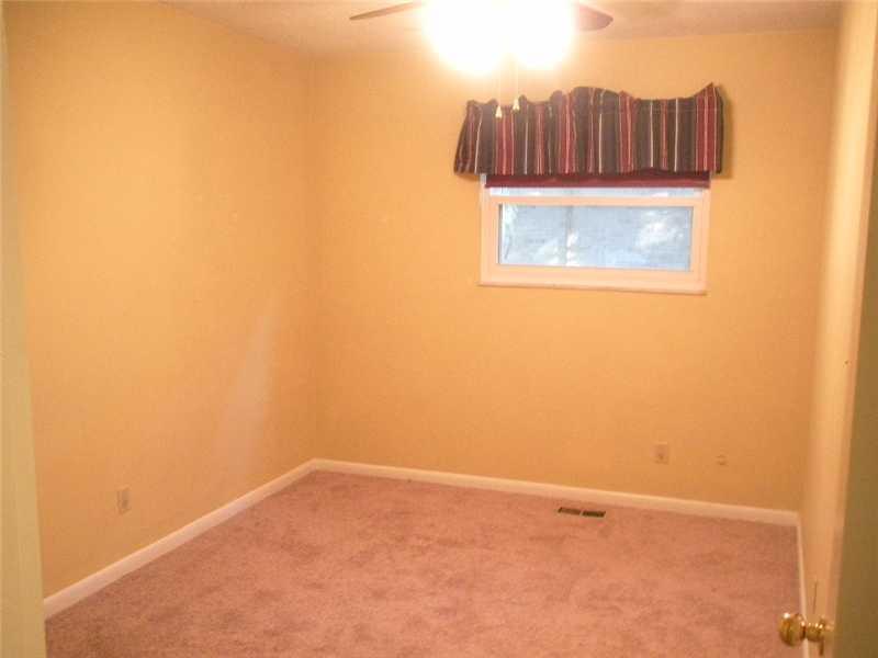 4501 Manning Road Indianapolis, IN 46228 - Photo 9 of 19 Gallery Image 9