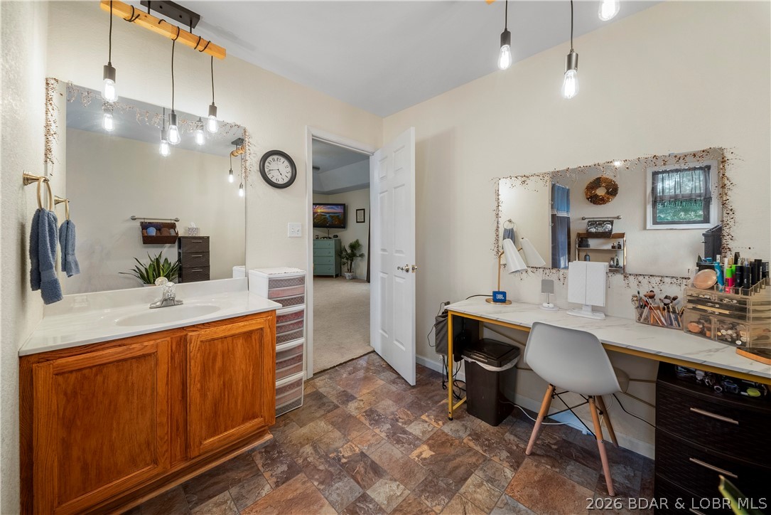 103 Three Rivers Road Camdenton, MO 65020 - Photo 23 of 62