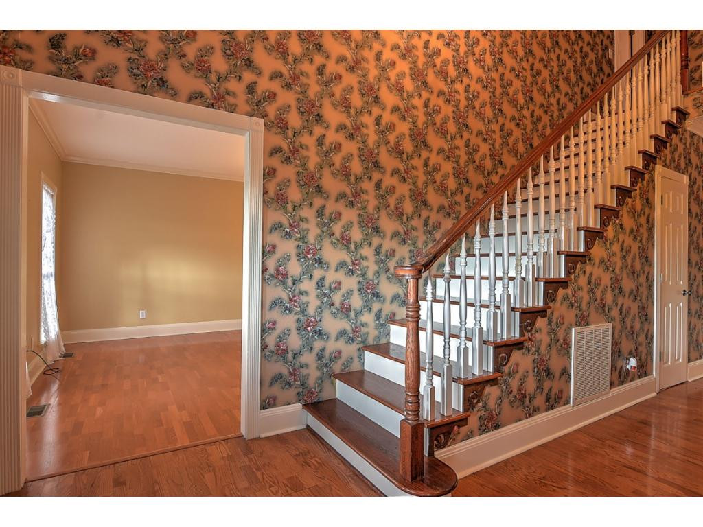 128 McIntyre Road Jonesborough, TN 37659 - Photo 5 of 36 Photo 5