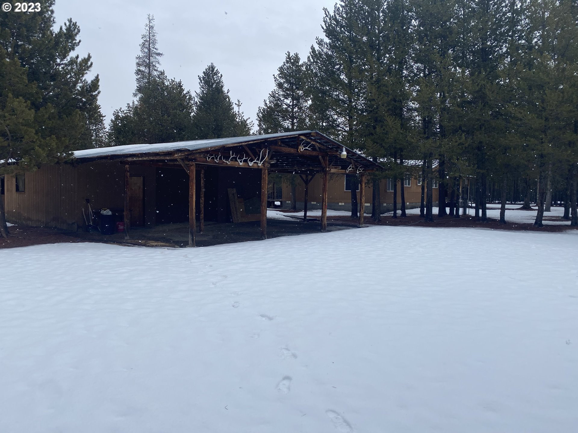 1033 Yoke Road La Pine, OR 97739 - Photo 3 of 27 Gallery Image 3