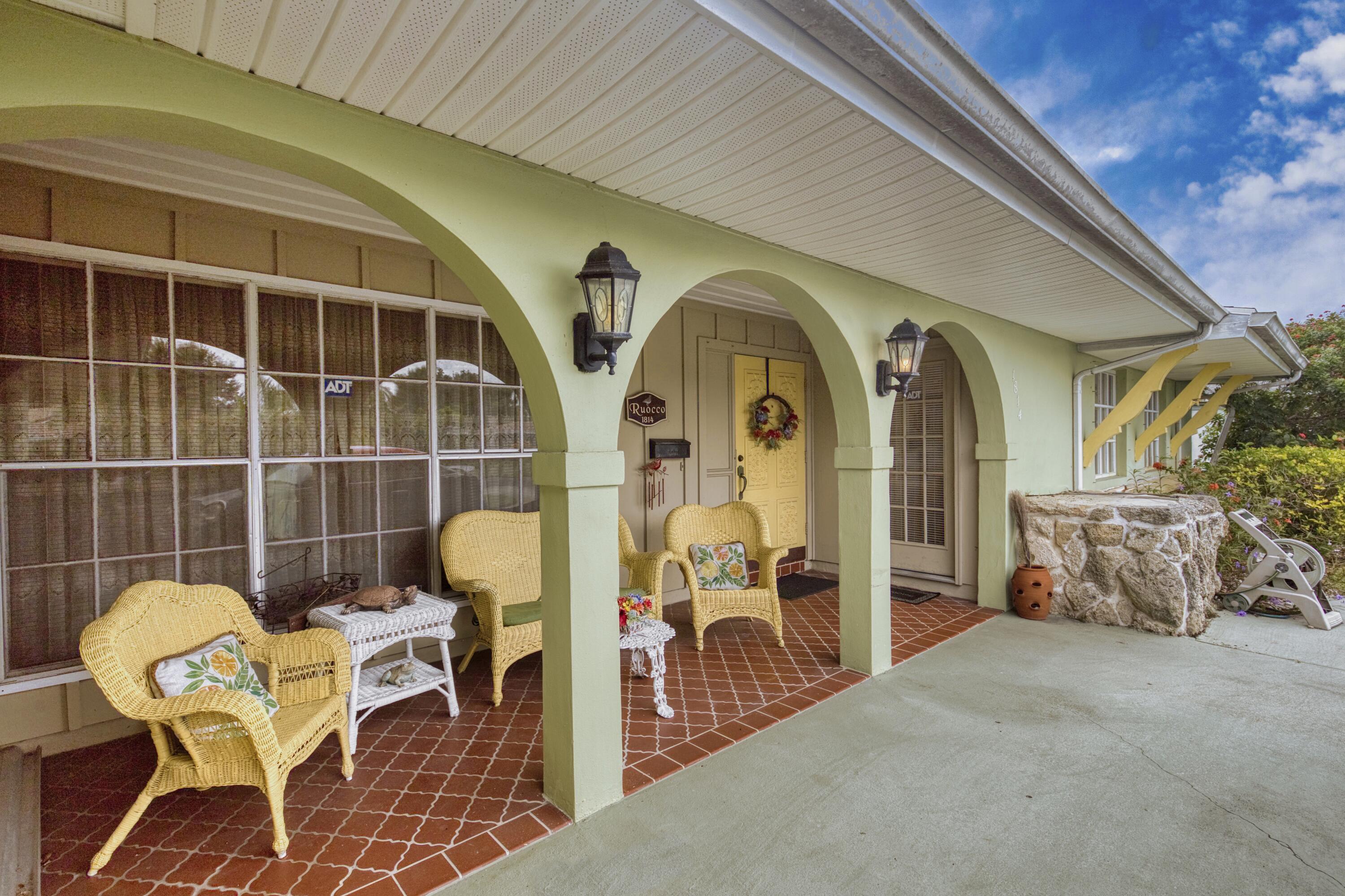 1814 Southeast Erwin Road Port St. Lucie, FL 34952 - Photo 8 of 38 _MG_6808_HDR_GEN