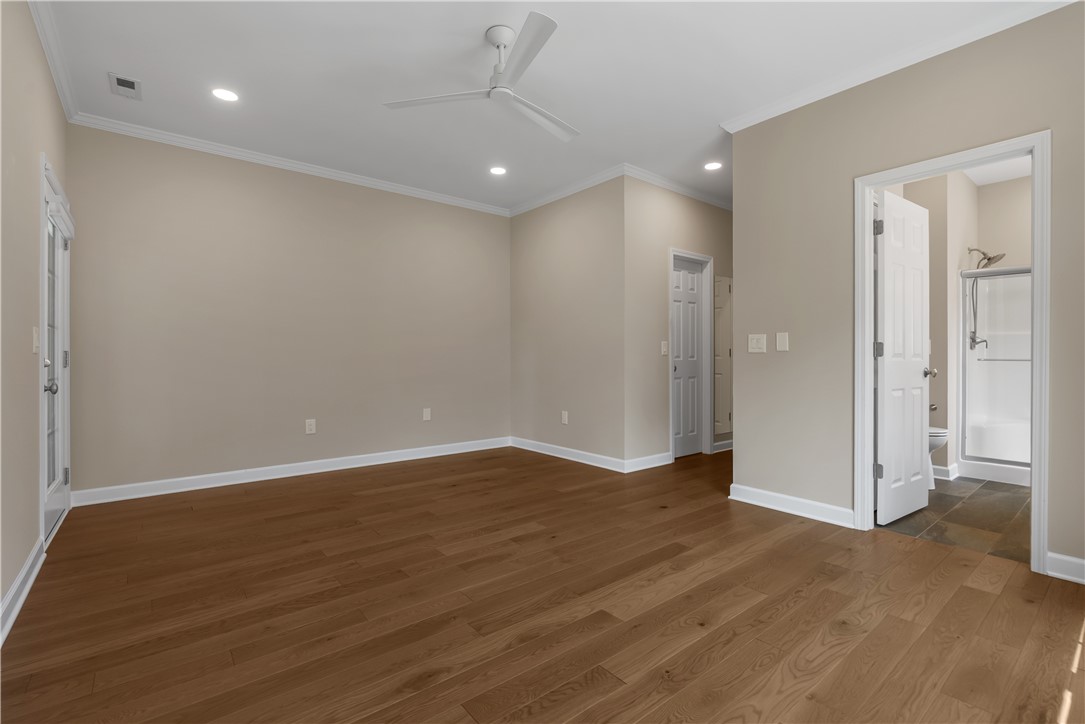 703 Nottingham Court Seneca, SC 29672 - Photo 25 of 39