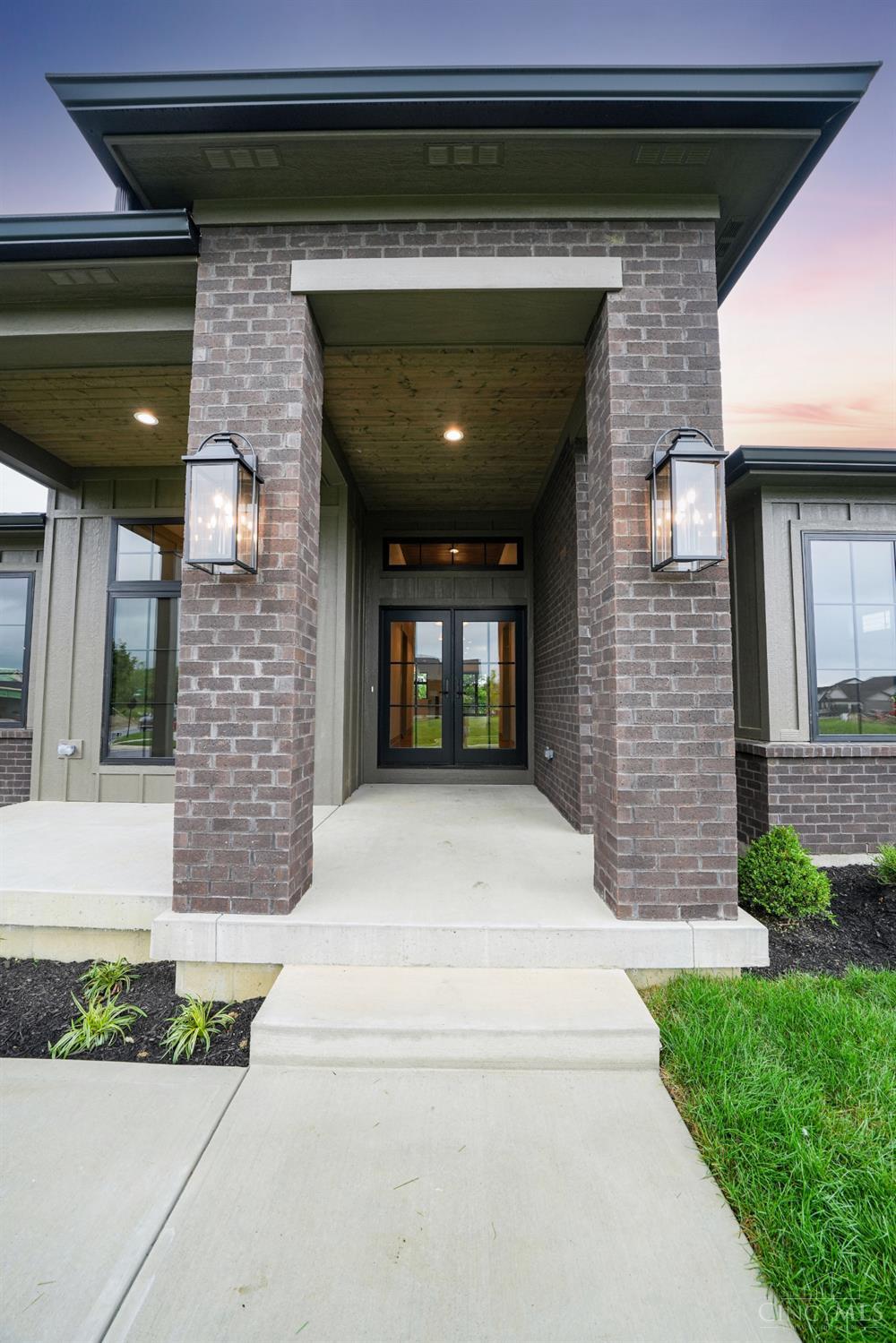 1198 Normandy Rue Dayton, OH 45458 - Photo 3 of 99