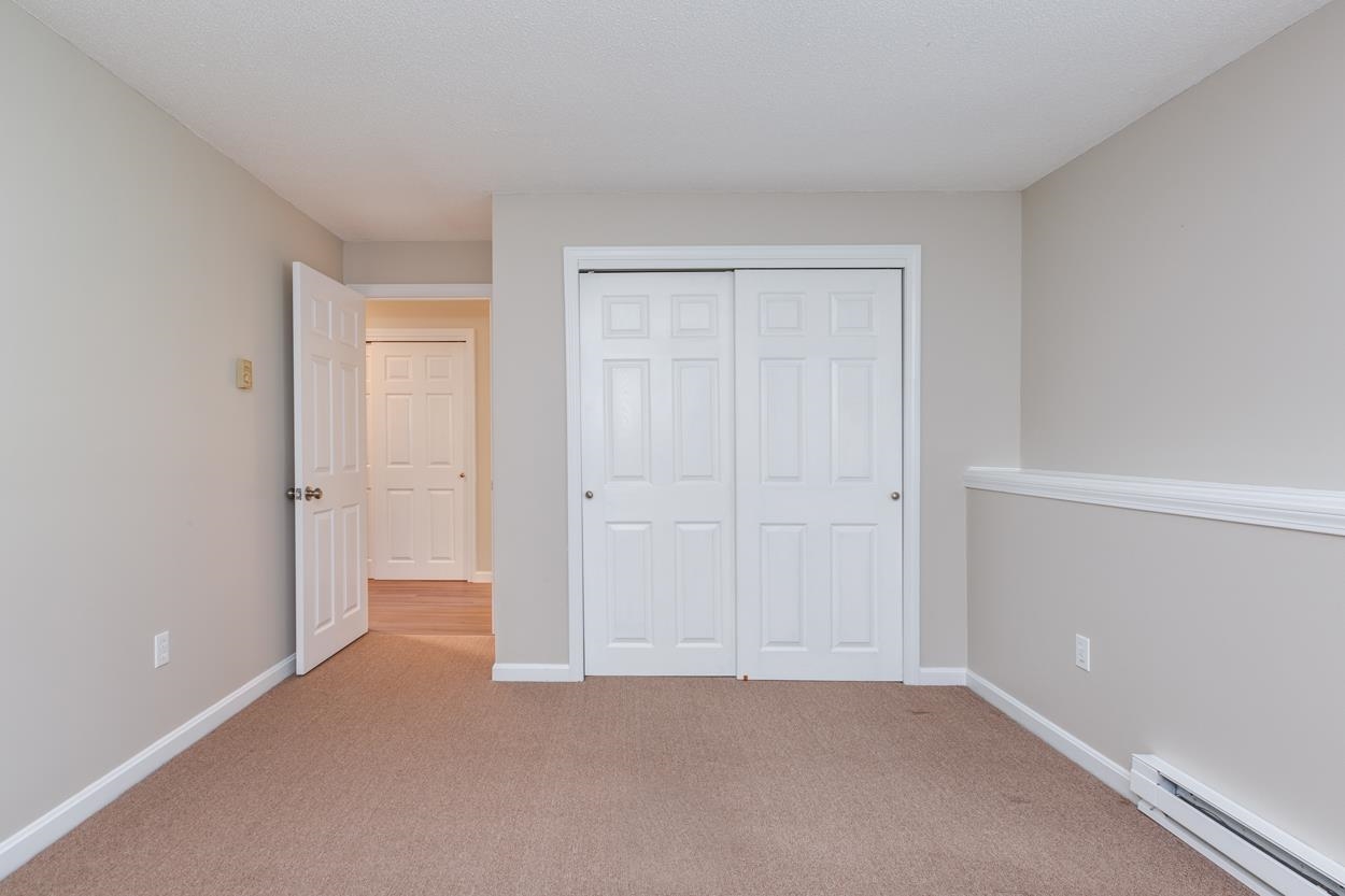 87 R Derryfield Road, Unit R Derry, NH 03038 - Photo 12 of 17